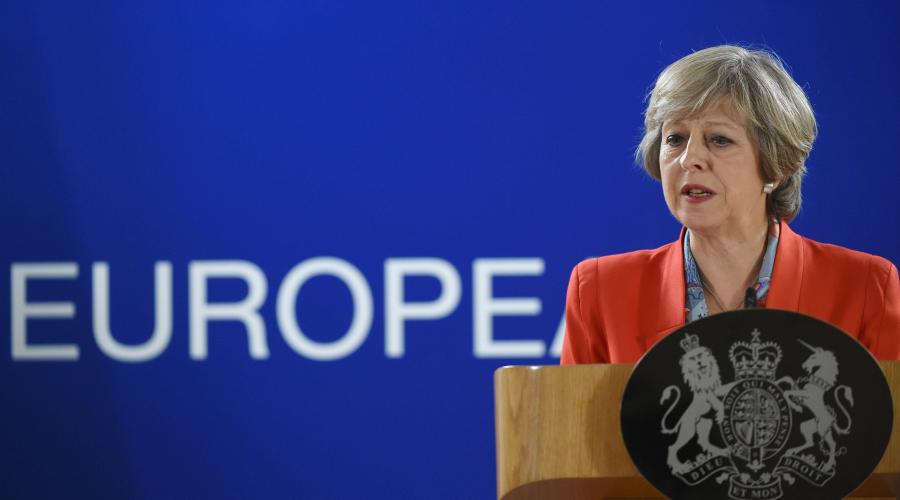 Theresa May expose sa stratégie sur le Brexit