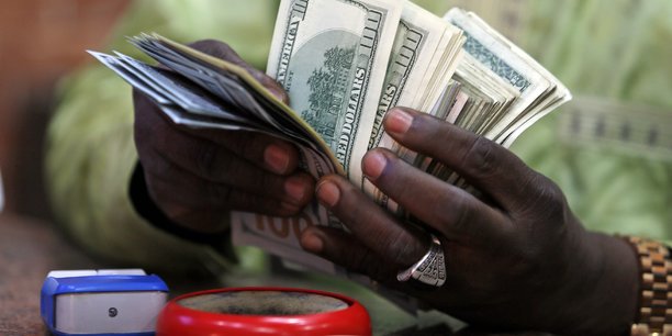 Nigeria: Près de 200 millions $ injectés sur le marché de change