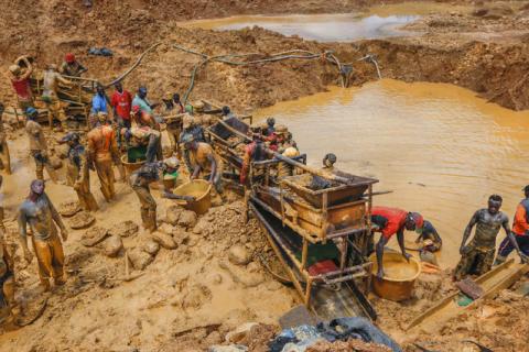 Le Ghana décrète de nouvelles mesures de lutte contre l’exploitation minière illégale