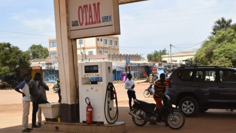 Le gouvernement burkinabè tente de justifier la nouvelle hausse du prix du gasoil annoncée ce lundi 